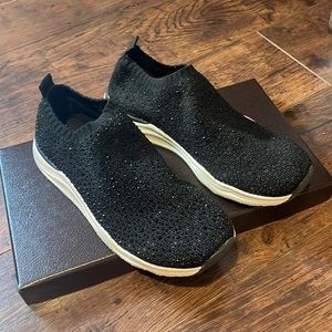 Black Shiny shoes from Zara.